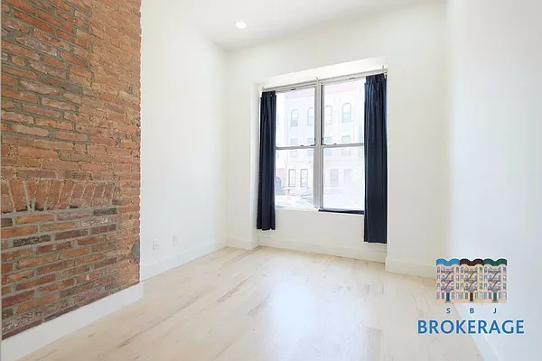 Rented by SBJ Brokerage, LLC | media 12