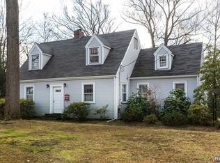 125 Fremont Ave, Park Ridge, NJ 07656