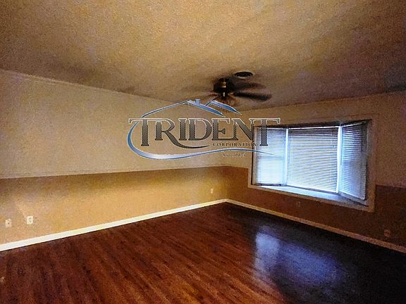 4th image of 2315 Edwards St