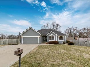 19016 E 12th St, Independence, MO 64057