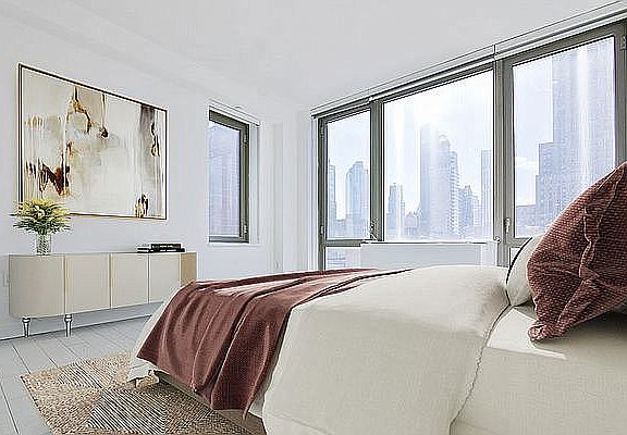 5th image of 3 W 36th St APT 18C