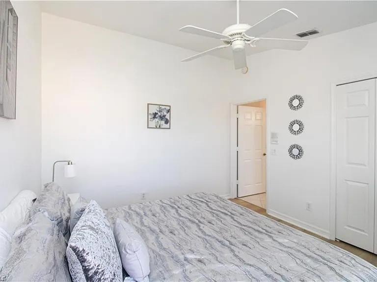 5645 Whisperwood Blvd #504 — Photo 44