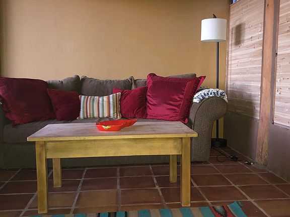 4th image of 1576 Luisa St #1