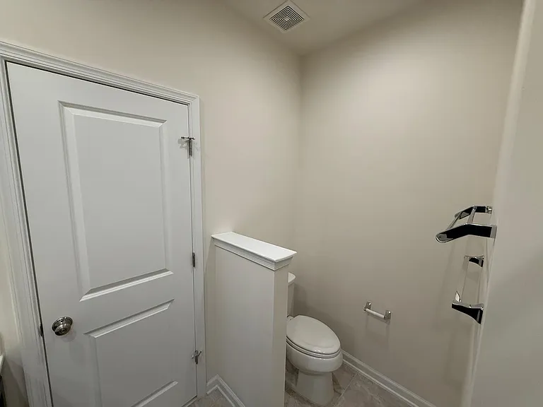 23910 Catawba Hill Dr — Photo 31