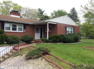 5024 Broad St, Trenton, NJ 08620