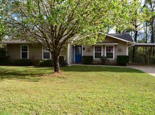 404 Springdale Dr, Enterprise, AL 36330