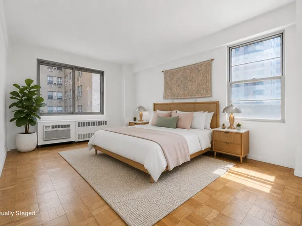 225 East 46th Street image 1 of 10
