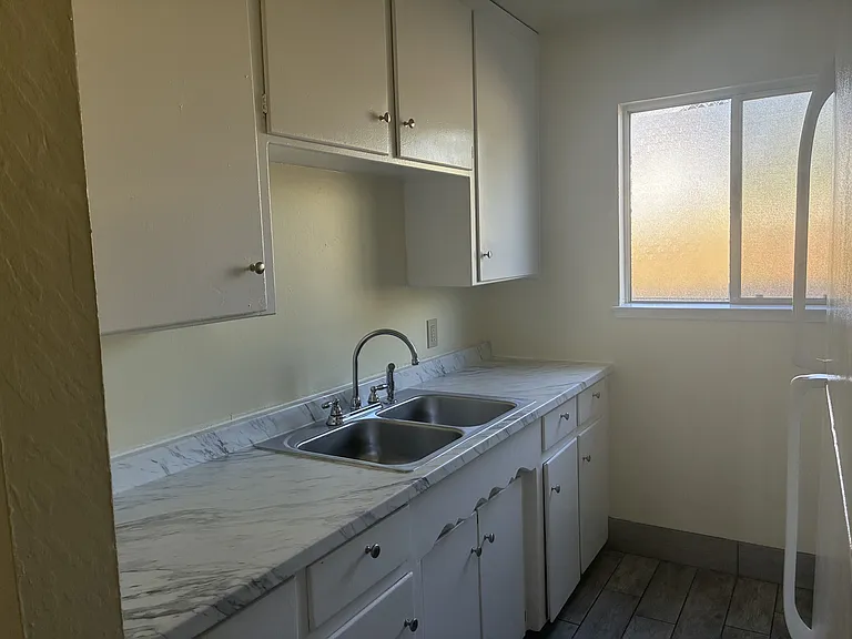 110 Dorsey Dr #7 — Photo 1