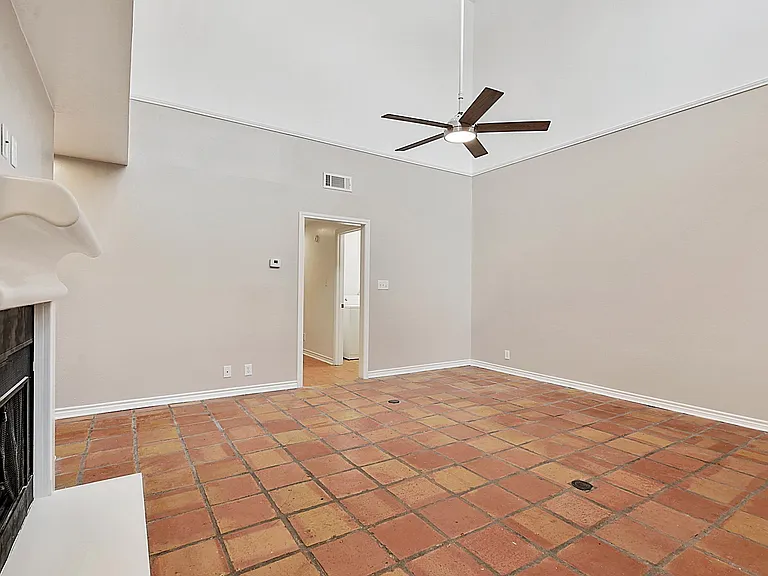 4400 Carter Creek Pkwy #102 — Photo 7