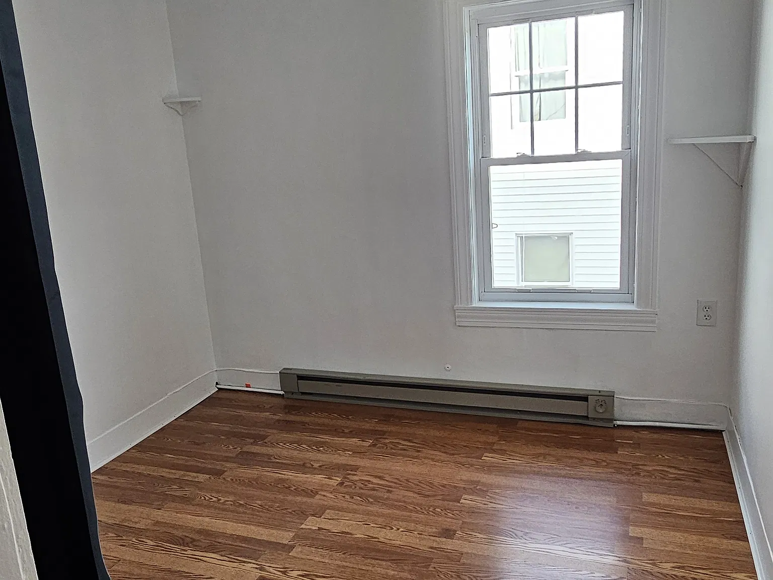 41 Orient St — Photo 2