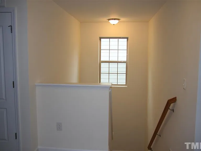 721 Sweet Laurel Ln — Photo 21