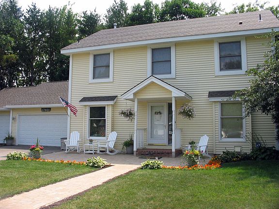 Front of house (1 of 2)