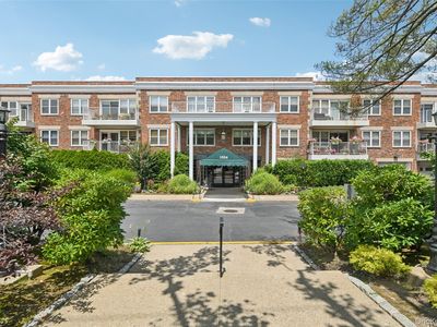 1534 Broadway #202, Hewlett, NY, 11557