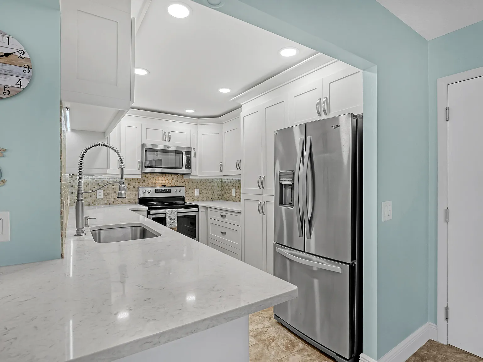 2 bed, 2.0 bath, 1064 sqft, $3,000 — Photo 3