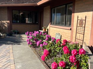 22281 Berry Dr, Salinas, CA 93908