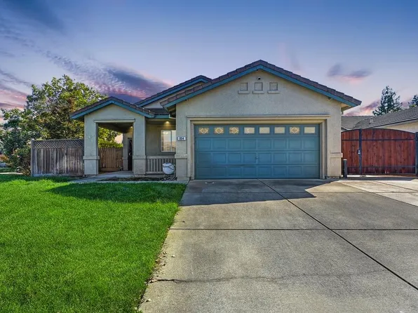 894 Elk Hills Dr, Galt, CA 95632
