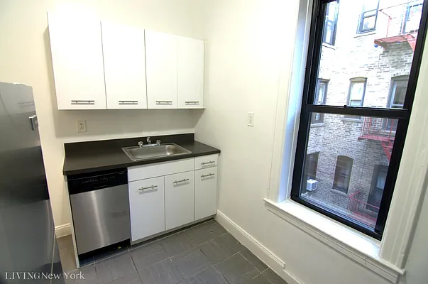 Rented by Living New York | media 3