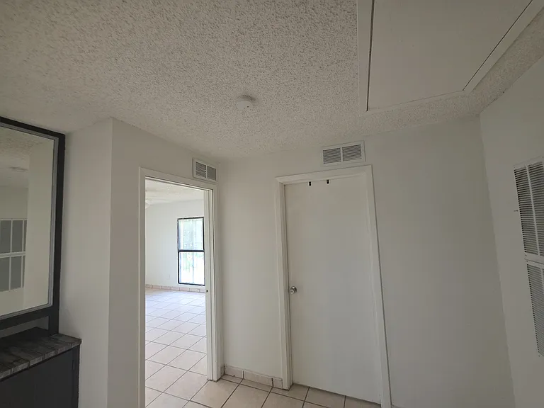 Zulema St — Photo 14