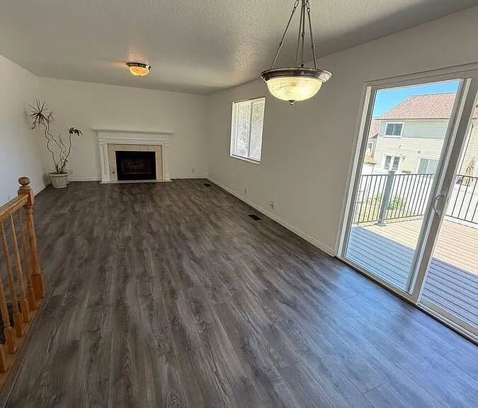 3924 W Dunkeld St #UPSTAIRS — Photo 7