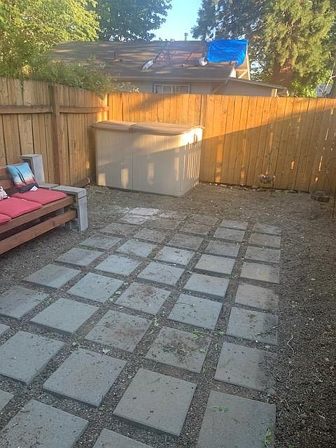 2nd image of 6044 SE Henderson St Unit B