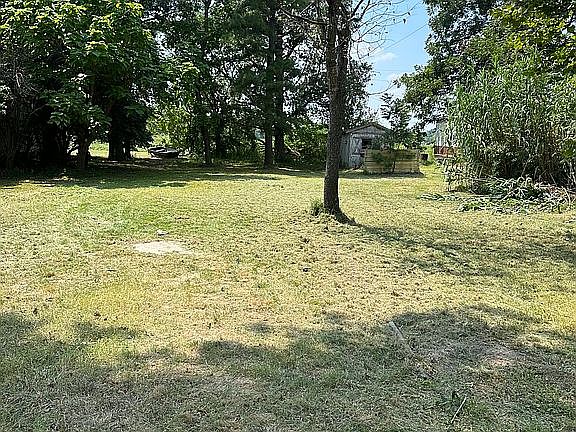 5th image of 508 S Cypress St