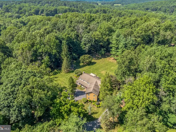 49 Denton Dr, Glenmoore, PA 19343
