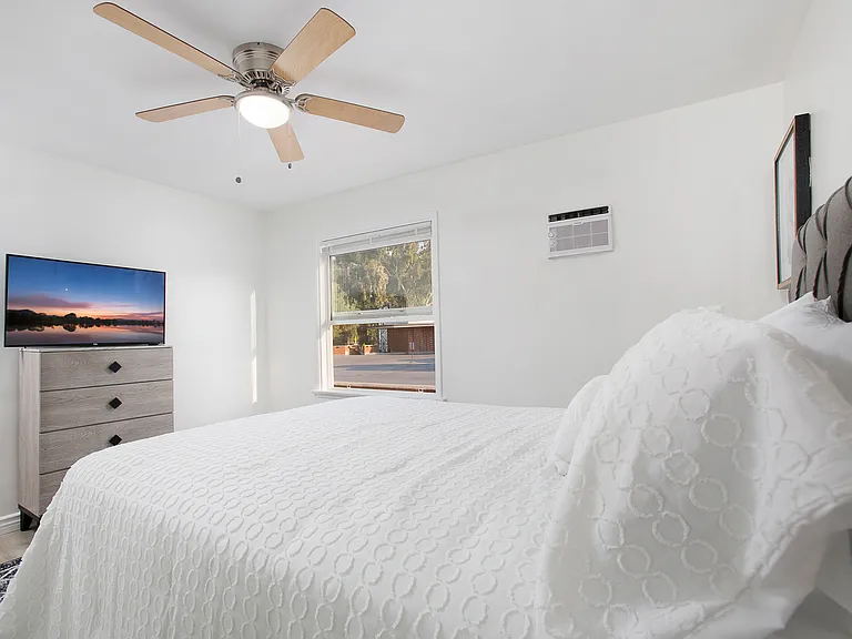 310 Pasadena Ave #19 — Photo 10