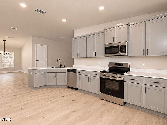 4th image of 3632 Basal St