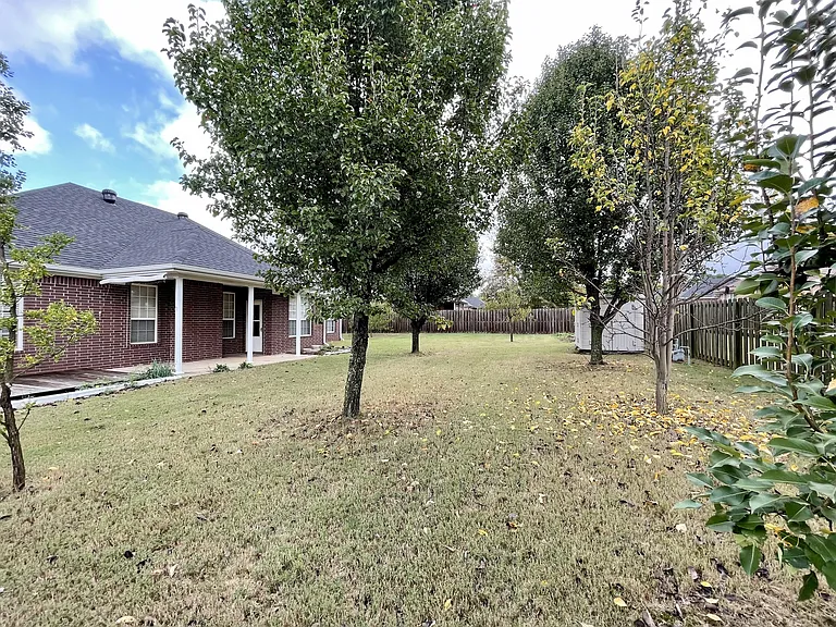 3239 W Drakestone St — Photo 23