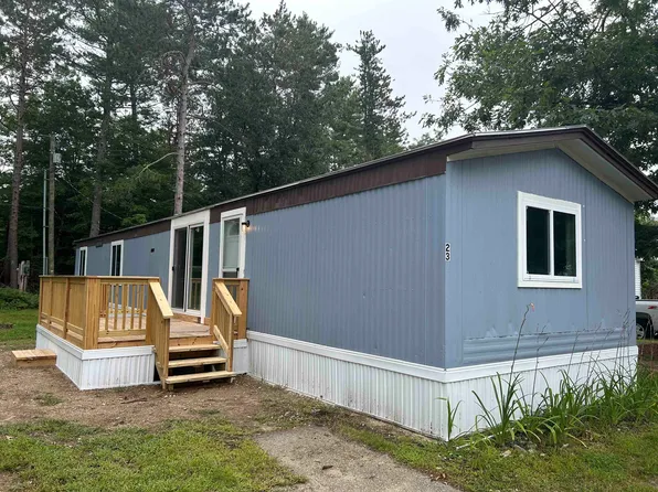23 Pineland Park Road, Milton, NH 03851