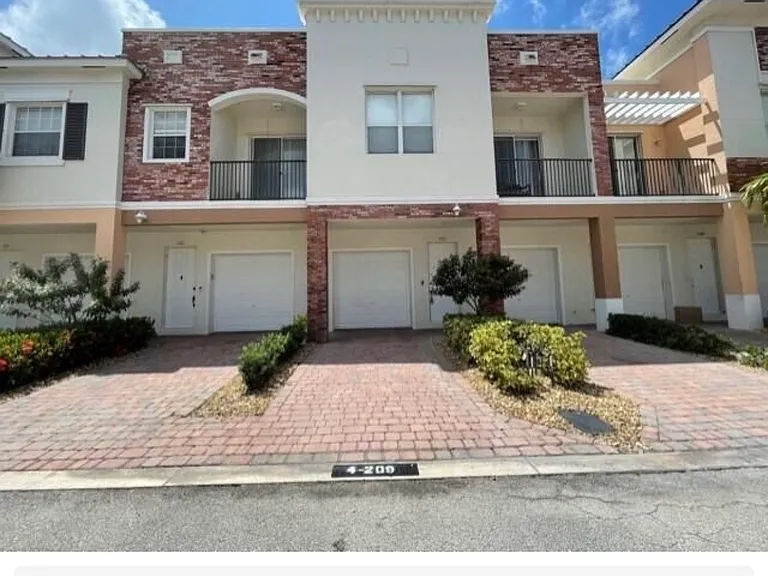10440 Stephanie Way #4209 — Photo 3