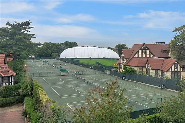 Sold by Benjamin Realty Since 1980 | media 49