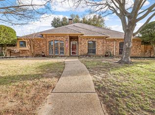 914 Willow Brook Dr, Allen, TX 75002