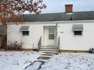 2117 Kilburn Ave, Rockford, IL
