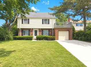 9414 Harding Ave, Evanston, IL 60203