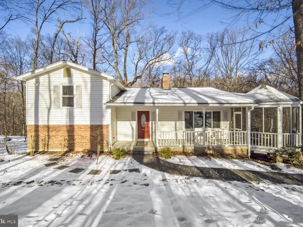 13809 Piscataway Dr, Fort Washington, MD 20744