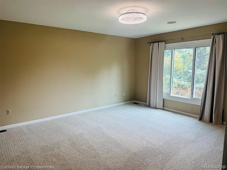 171 Millstone Dr — Photo 17
