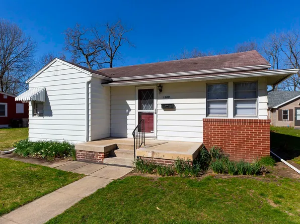 1309 Obrien St, South Bend, IN 46628