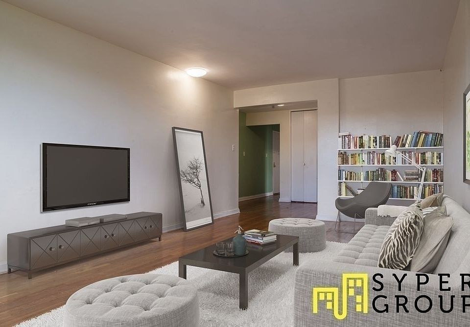 2nd image of 458 E 51st St APT D6