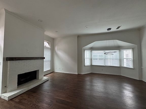 Living Room with Dining area Bay Window