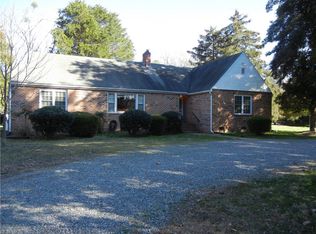 6907 Enfield Rd, Gloucester, VA 23061