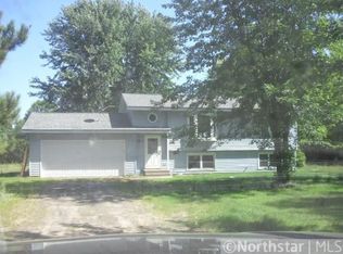 33165 Heather St NW, Cambridge, MN 55008