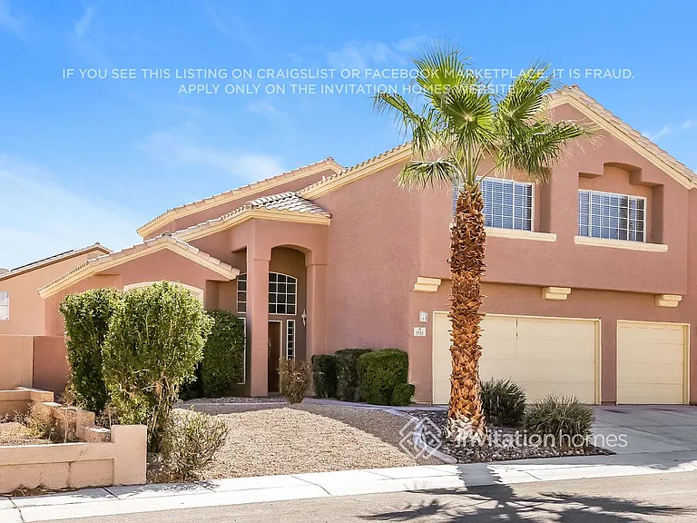 1581 Avenida Fiesta — Photo 4