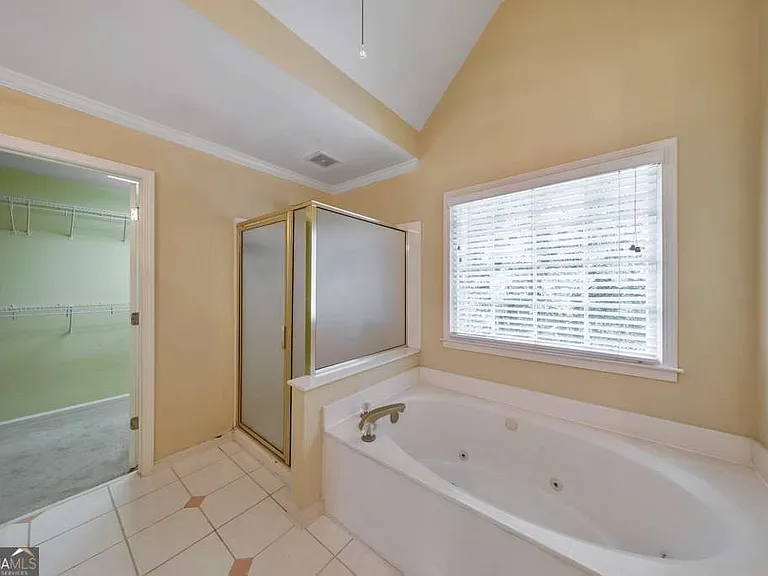 5321 Edgerton Dr — Photo 27