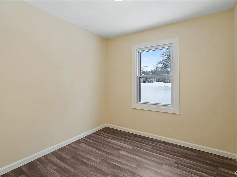 429 Beechwood Ave — Photo 9