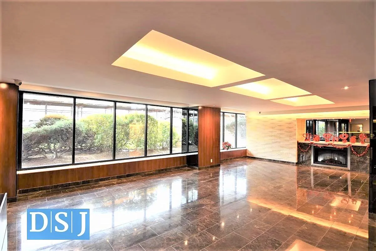2650 Ocean Pkwy — Photo 4