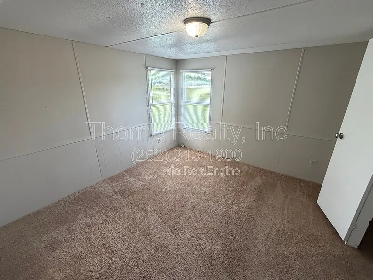 39 Travis Ln — Photo 26
