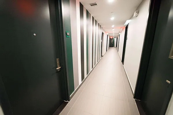 Rented by Manhattan Management LLC | media 36