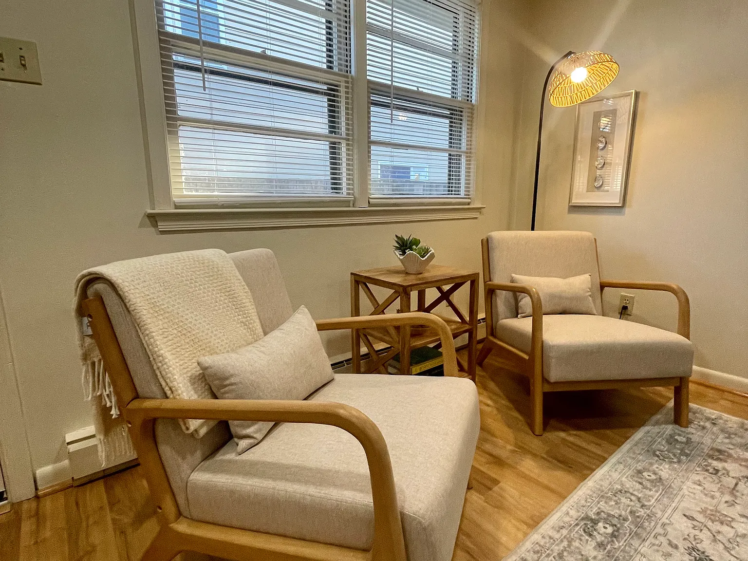 2 bed, 800 sqft, $2,499 — Photo 4