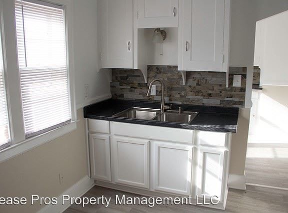 2nd image of 1404 Somerset Ave